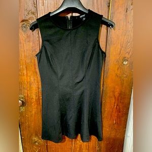 Sharagano Women Black Casual Classic sleeveless zip back Party Dress Sz 4 EUC